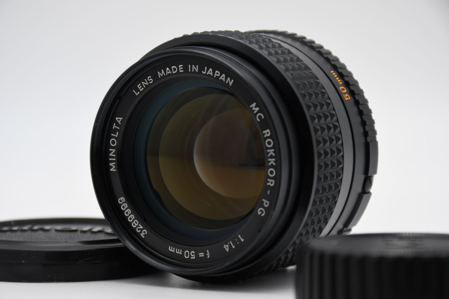 Minolta mc rokkor pg 50mm f 1 4 lens cleaning work vintage shop japan